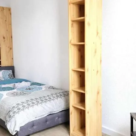 3-bed Cosy - Sleeps 8 Appartement *