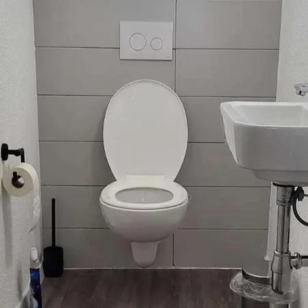 Διαμέρισμα 3-bed Cosy - Sleeps 8