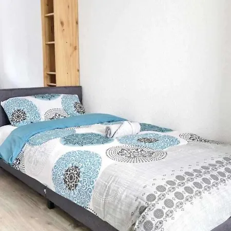 3-bed Cosy - Sleeps 8 * Villingen-Schwenningen