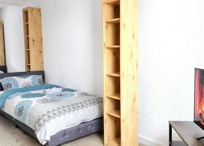 3-bed Cosy - Sleeps 8 Appartement *